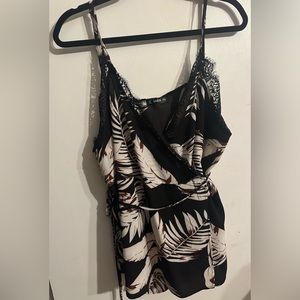 SHEIN Plus Surplice Wrap Knot Side Lace Trim Tropical Cami Top